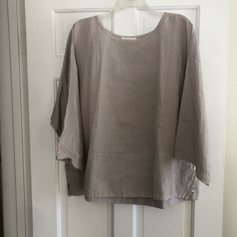 bryn Walker Taupe Button-Side Linen Tunic - Picture 2 of 10